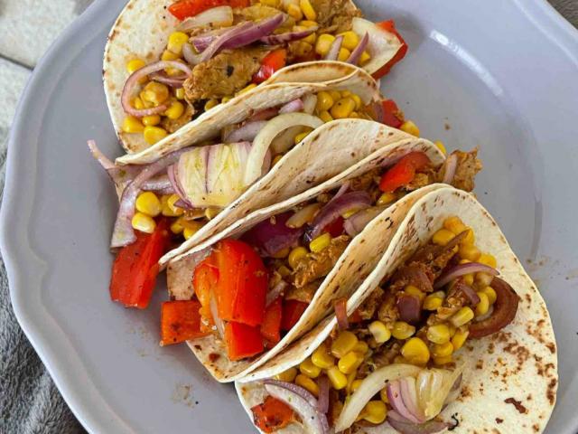 BBQ tacos by Bibiannnot | Hochgeladen von: Bibiannnot