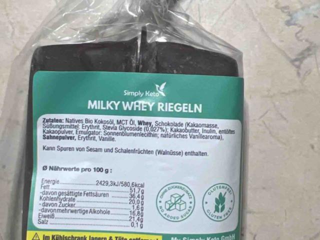 Milky Whey, Keto von Llyn | Hochgeladen von: Llyn