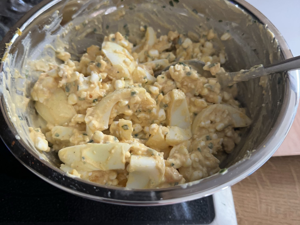 Eier-Hüttenkäse-Salat von Grinsekatze303 | Hochgeladen von: Grinsekatze303 Eier-Hüttenkäse-Salat von Grinsekatze303 | Hochgeladen von: Grinsekatze303