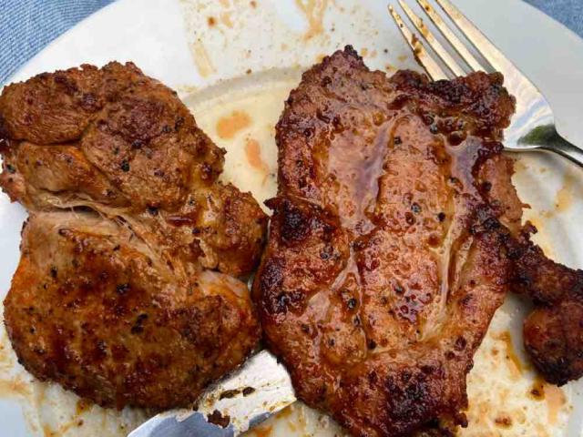 Schweinenackensteak, in Paprikamarinade von linusprs | Hochgeladen von: linusprs