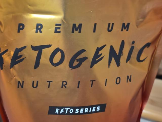 Hochgeladen von: alluk96