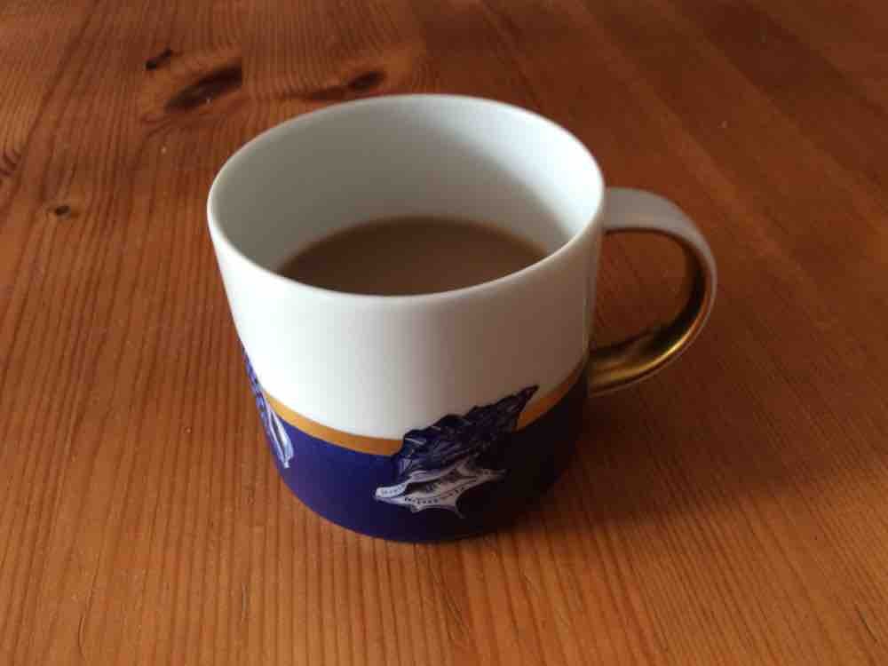 Kaffee mit Milch und 2 Zucker von kiwiberlin | Hochgeladen von: kiwiberlin