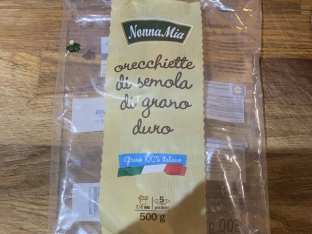 Hochgeladen von: tamarasteffen