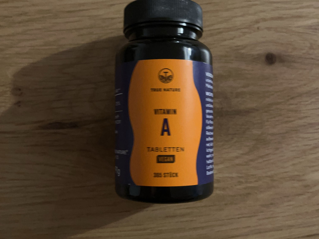 Hochgeladen von: Davide94