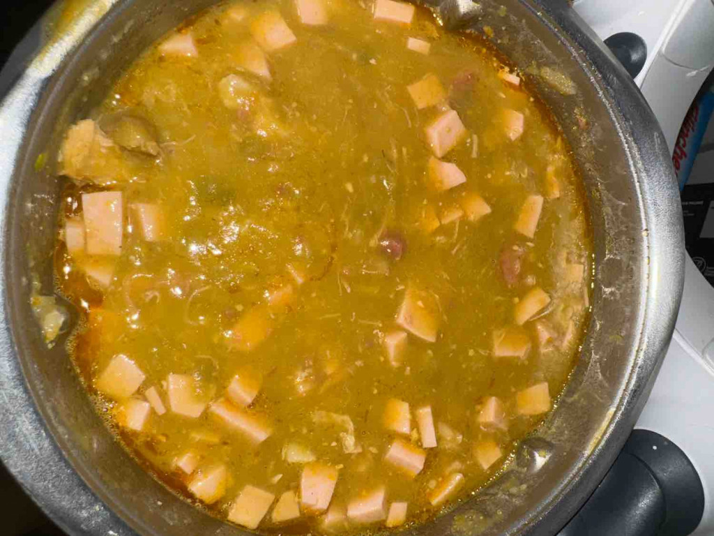 Erbsensuppe, Würstchen von SinaNeu | Hochgeladen von: SinaNeu