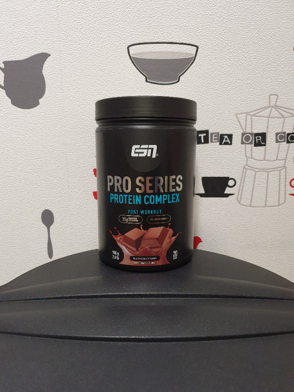 ESN Pro Series Protein Complex Milk Chocolate Flavour von BY-85 | Hochgeladen von: BY-85