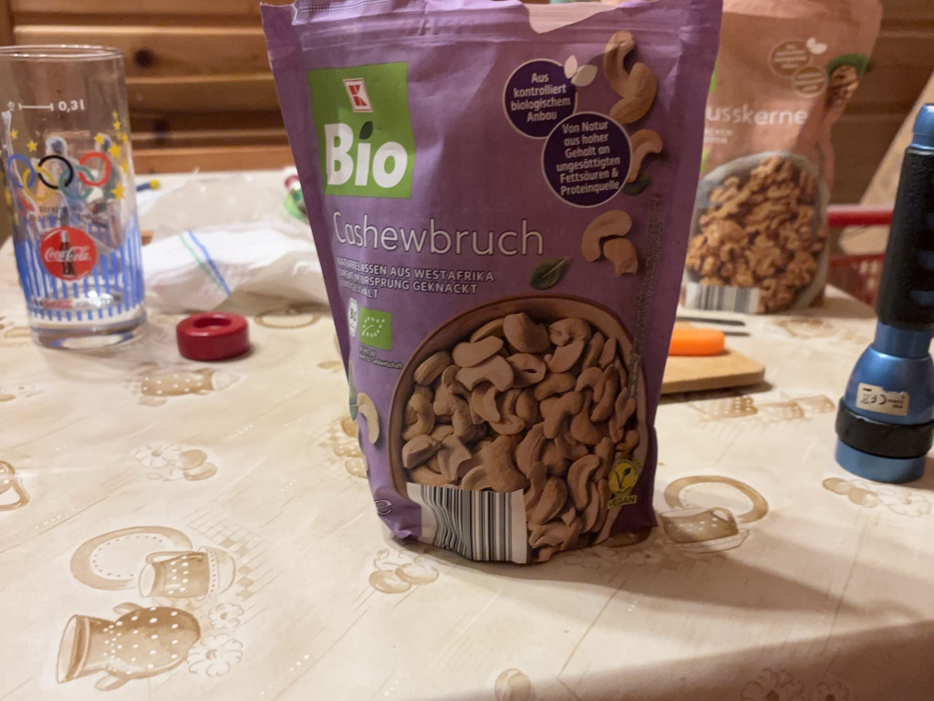 Hochgeladen von: jojolutz
