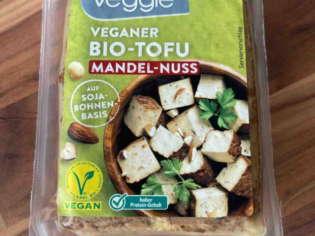 VEGANER BIO-TOFU MANDEL-NUSS von Bachi130576 | Hochgeladen von: Bachi130576