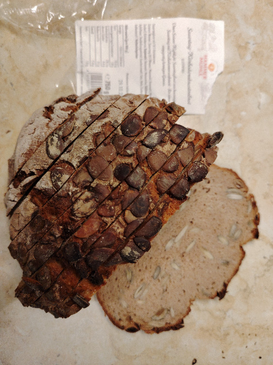 Sauerteig-Kürbiskernkrustenbrot von gianninahartkop245 | Hochgeladen von: gianninahartkop245