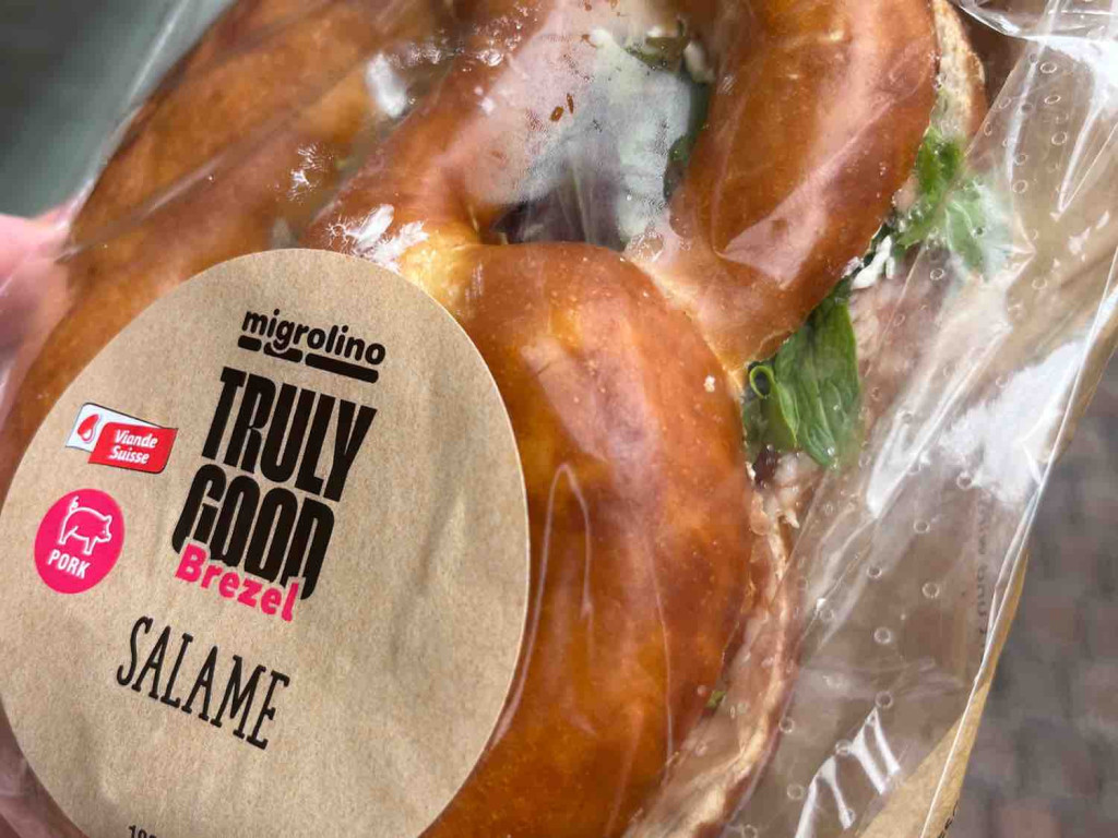 Brezel, Salame Milano von fiki | Hochgeladen von: fiki