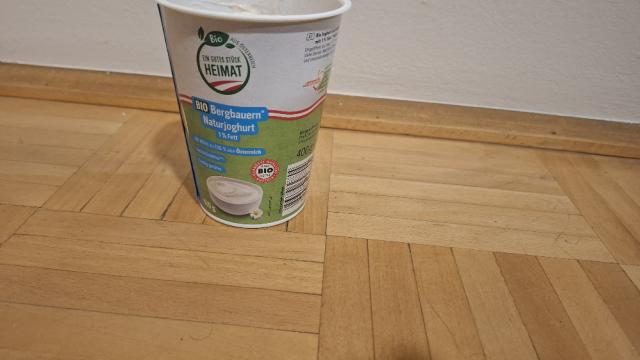 BIO Bergbauern Naturjoghurt, 1% Fett by Bo79 | Uploaded by: Bo79