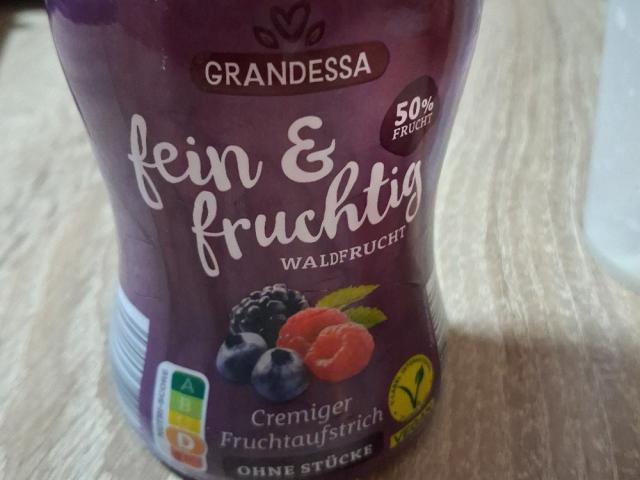 Hochgeladen von: Tina Meyer Hochgeladen von: Tina Meyer