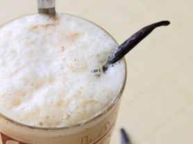 Vanille-Milchkaffee | Hochgeladen von: julifisch