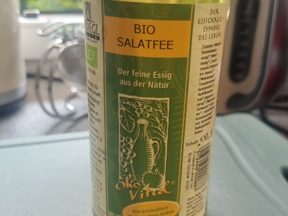 Hochgeladen von: Zyfelia97