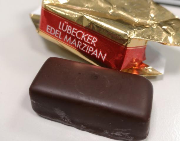 Lübecker Edel Marzipan, Edelmarzipan Zartbitter | Hochgeladen von: Anaphoxis