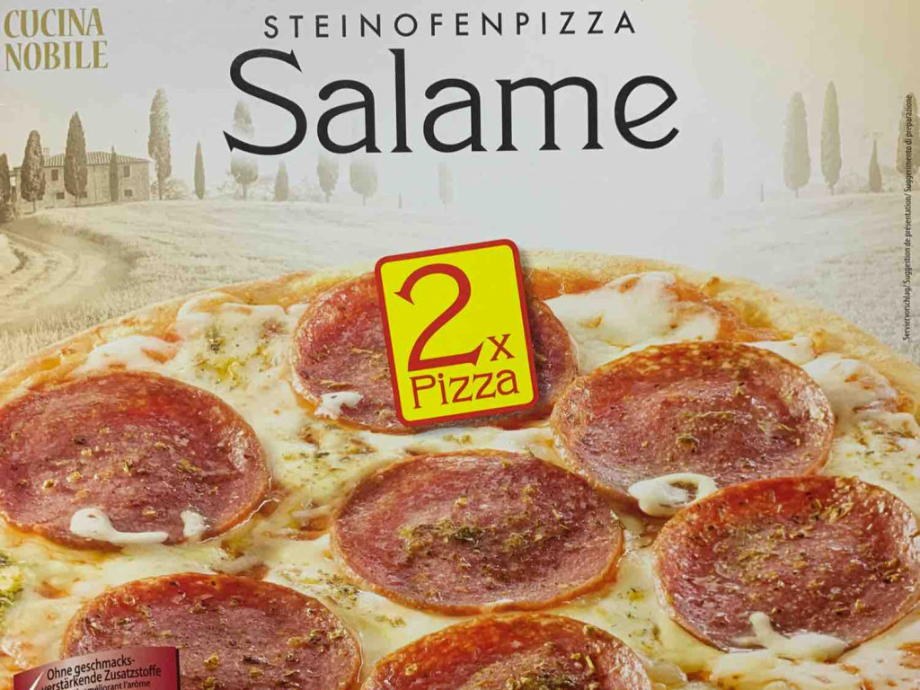 Steinofenpizza Salame by PaulMeches | Hochgeladen von: PaulMeches