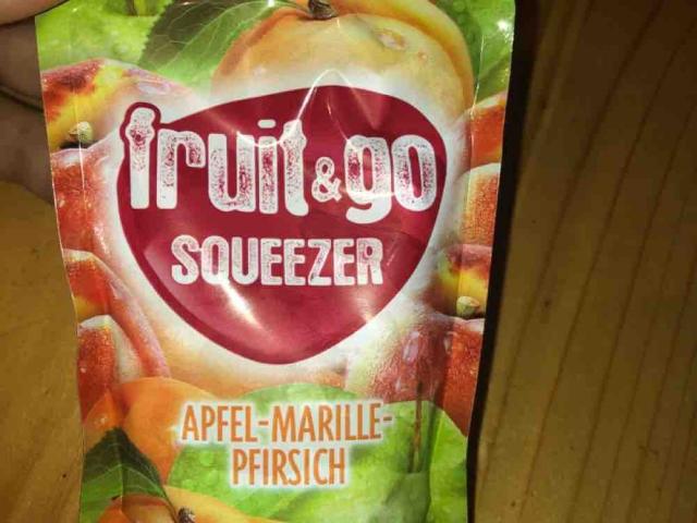 fruit snack , Apfel - Marille - Pfirsich  von abductionofyoursen | Hochgeladen von: abductionofyoursense
