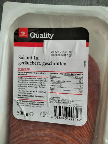 Salami geräuchert von Karolinchendasbienchen | Hochgeladen von: Karolinchendasbienchen