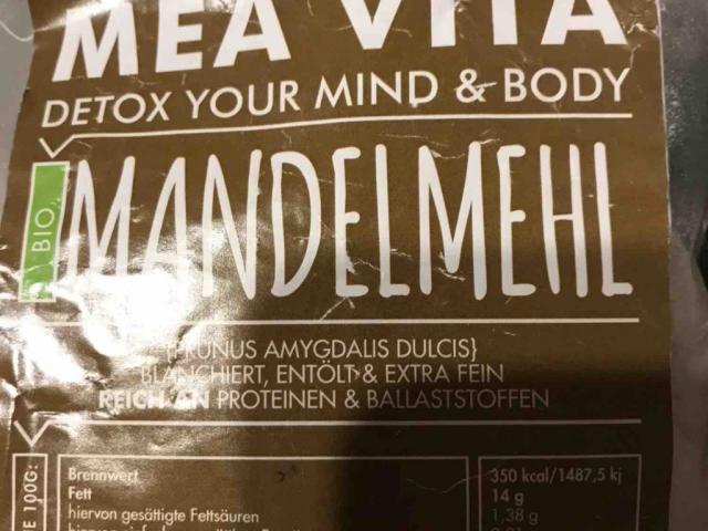 Mandelmehl, Bio entölt von DianaundDaniel | Hochgeladen von: DianaundDaniel