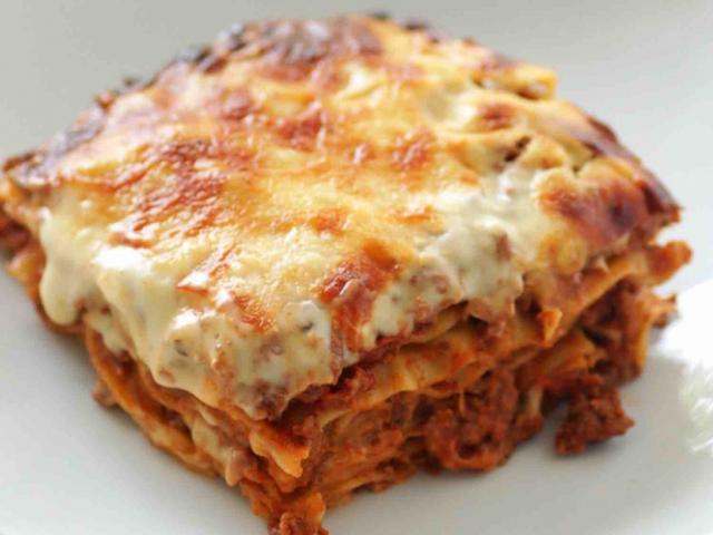 Lasagne, di carne by alexghid | Hochgeladen von: alexghid