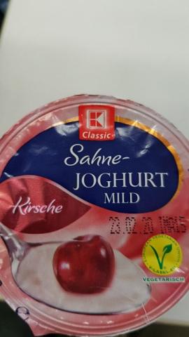 Sahne-joghurt mild Kirsche, 8% Kirschen 10% Fett im Milchanteil  | Hochgeladen von: BorMan