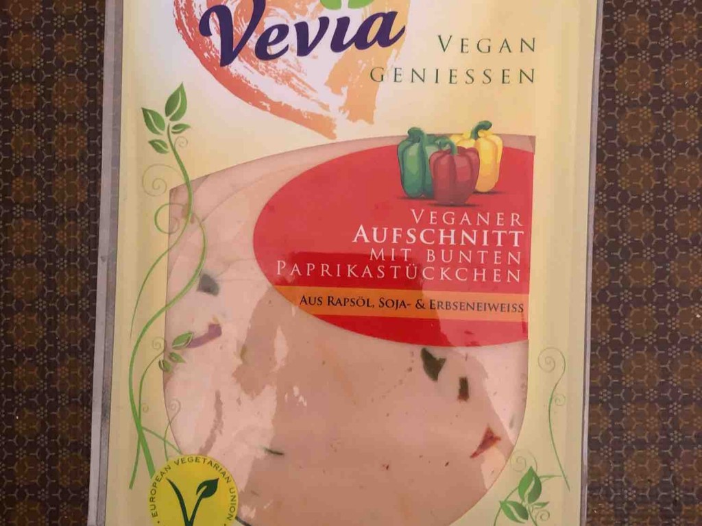 Veganer Aufschnitt, mit bunten Paprikastückchen von NadineCupcak | Hochgeladen von: NadineCupcake