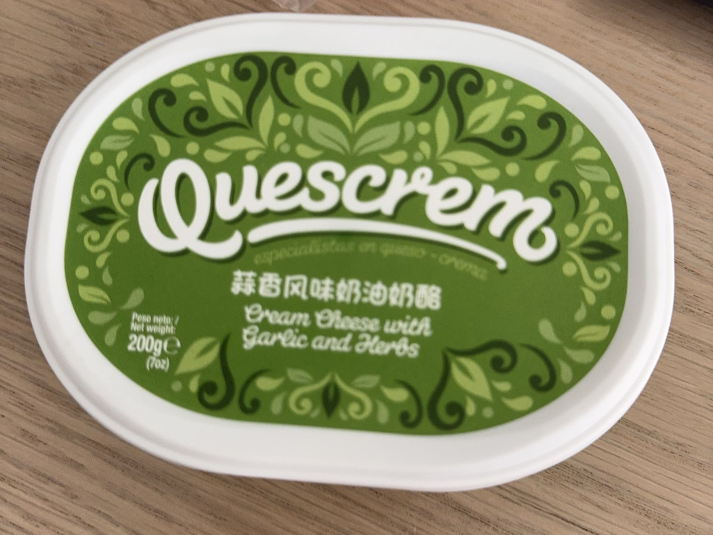Quescrem Creamcheese, With Garlic and Herbs von GViola | Hochgeladen von: GViola Quescrem Creamcheese, With Garlic and Herbs von GViola | Hochgeladen von: GViola