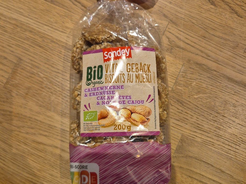 Hochgeladen von: MaBro88