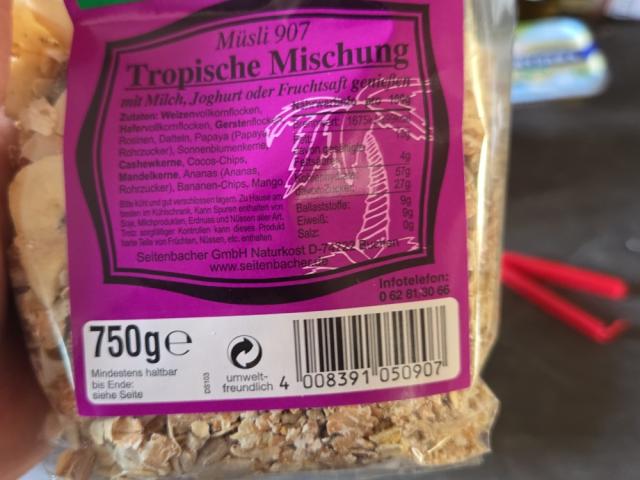Müsli tropische Mischung by youngorc | Uploaded by: youngorc