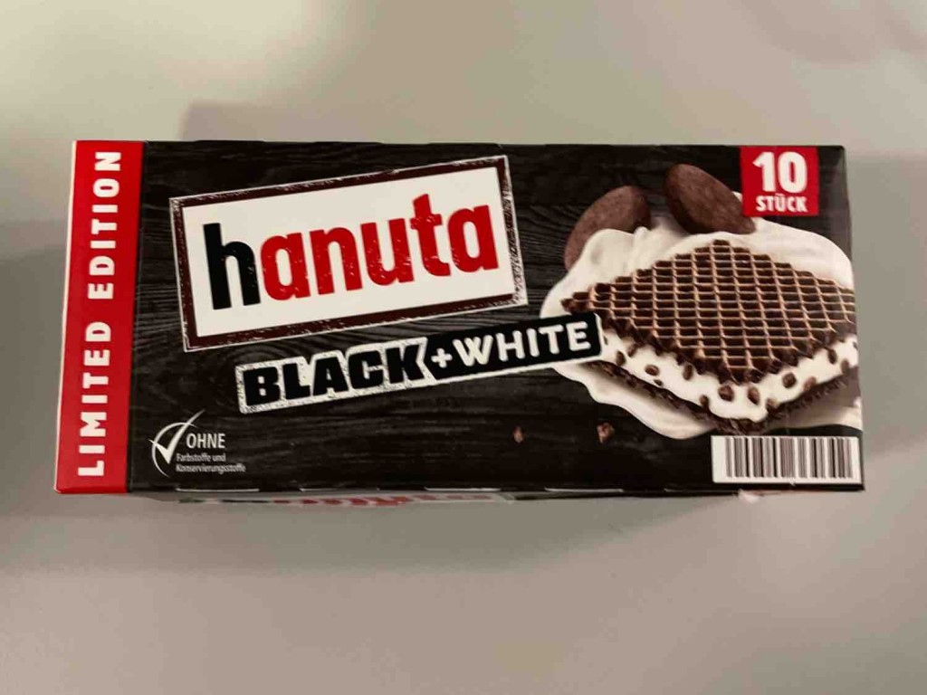 Hanuta Black+White von paran0id | Hochgeladen von: paran0id