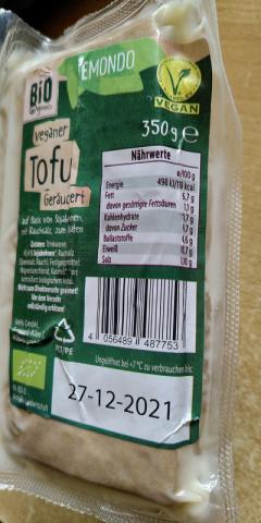 Veganer Tofu, Smoky Style / geräuchert | Hochgeladen von: DasCenti