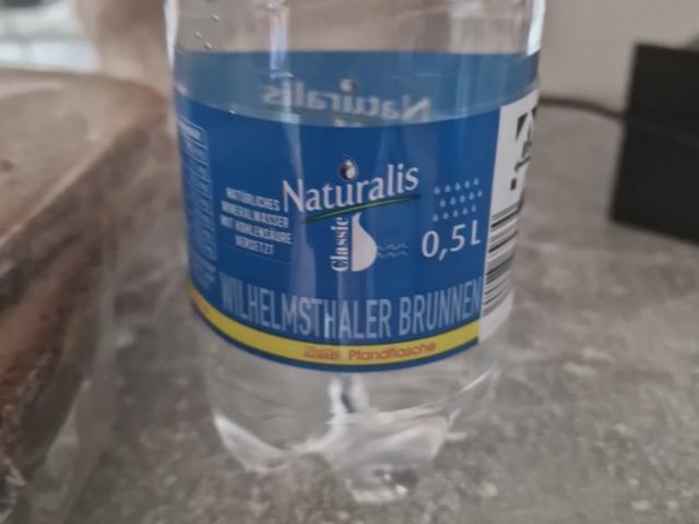 Hochgeladen von: GoDisHere