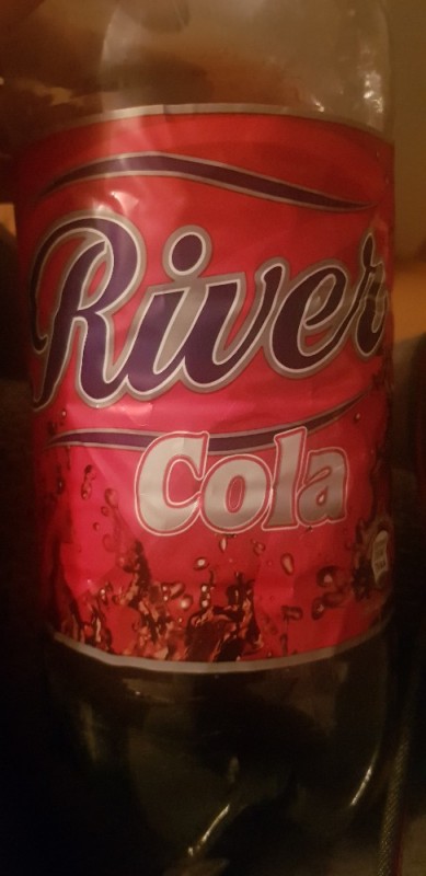 River Cola von ellenst95802 | Hochgeladen von: ellenst95802