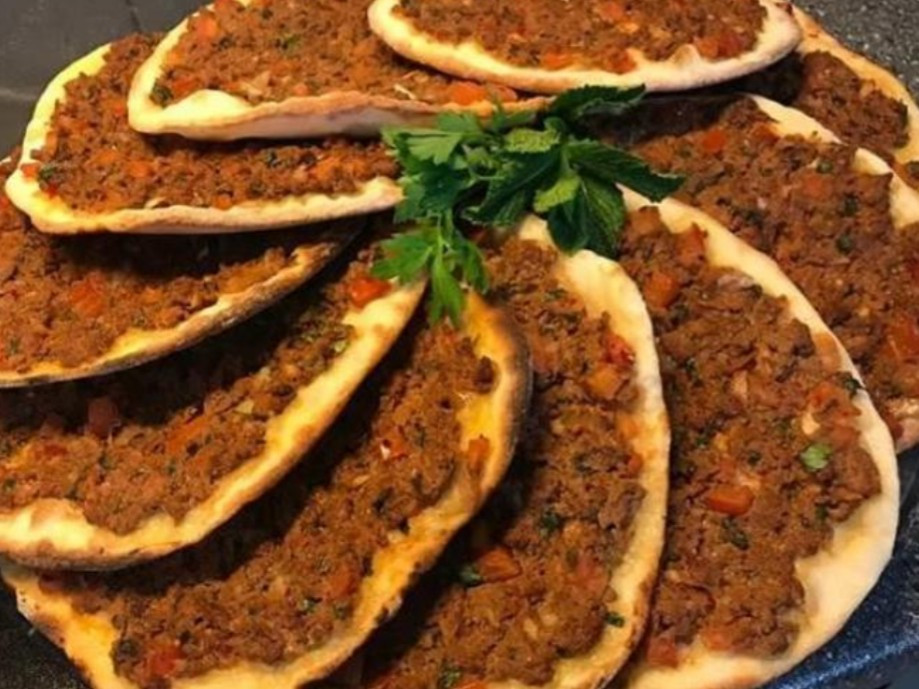 Hochgeladen von: AYXQ