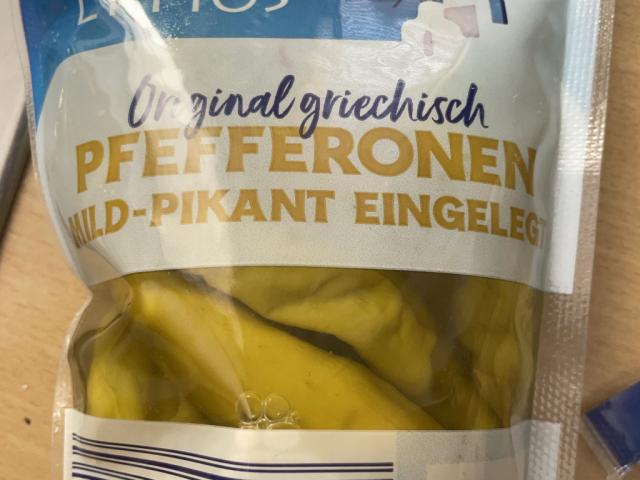Pfefferonen by gvbxl | Uploaded by: gvbxl Pfefferonen by gvbxl | Uploaded by: gvbxl