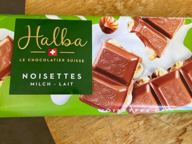 Noisettes Lait, Schweizer Milchschokolade mit ganzen Haselnüssen | Hochgeladen von: Lighthousewulf