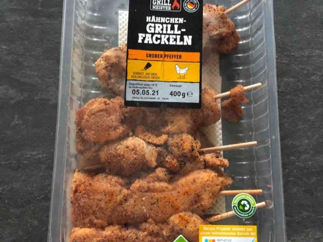 Hähnchen Grillfackeln - Grober Pfeffer von StephanAkaStora | Hochgeladen von: StephanAkaStora