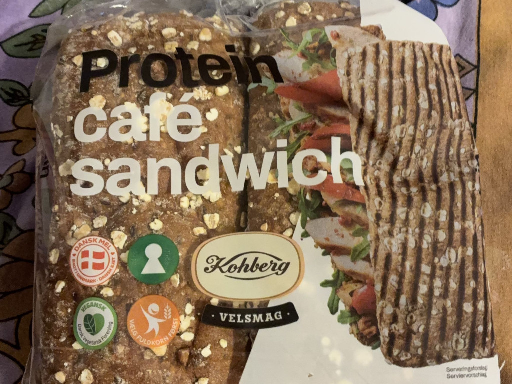 Hochgeladen von: dora123