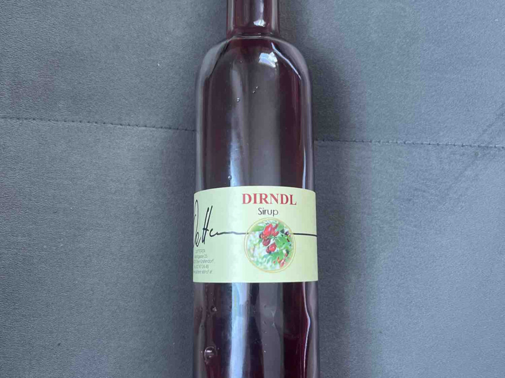 Dirndl Sirup von sissywit | Hochgeladen von: sissywit