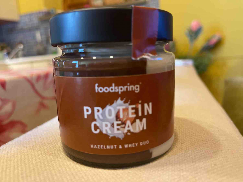 Protein Cream Hazelnut and Whey von Luerah | Hochgeladen von: Luerah