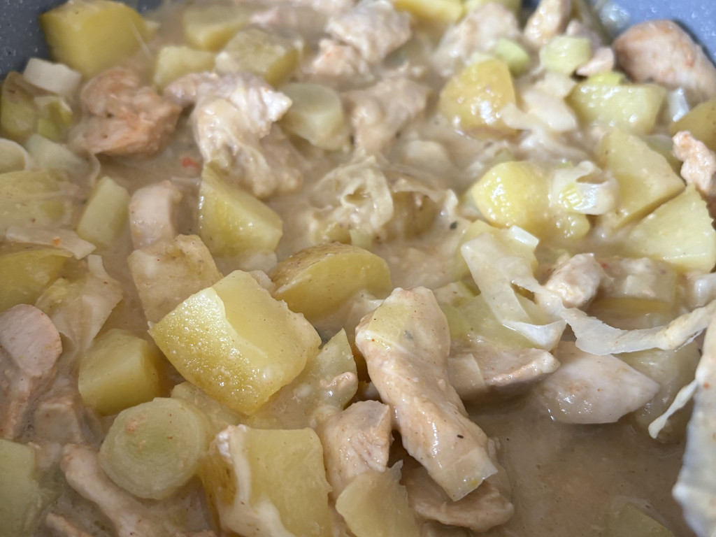 Hochgeladen von: zoeee13