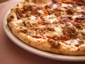 Pizza Tonno e Cipolla | Hochgeladen von: darkeyedsun