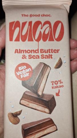 nucao almond butter & sea salt, vegan 70% Kakao by EnKay | Uploaded by: EnKay