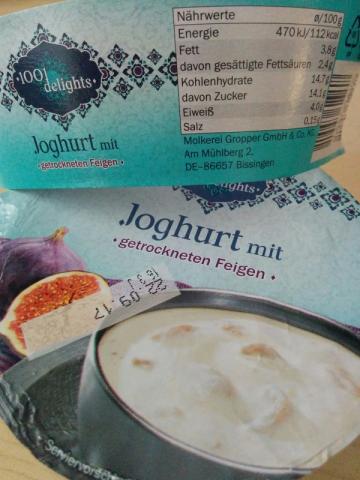 Joghurt mit , getrockneten Feigen | Hochgeladen von: GatoDin