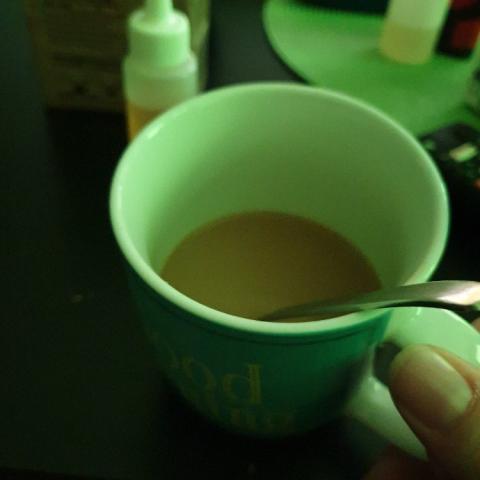 Kaffee, mit viel Kondensmilch 4% und Zucker von rotrot28830 | Hochgeladen von: rotrot28830