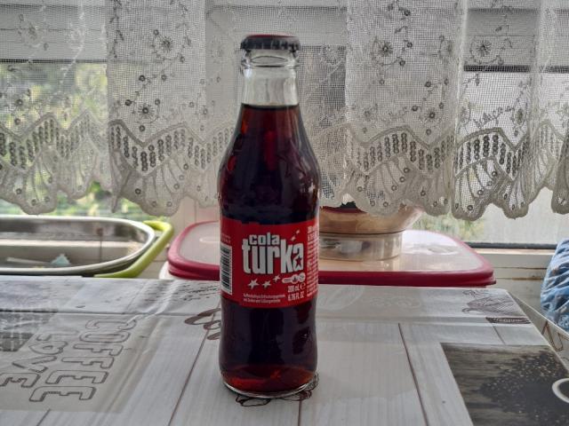 Cola Turka von snikk4z | Hochgeladen von: snikk4z Cola Turka von snikk4z | Hochgeladen von: snikk4z