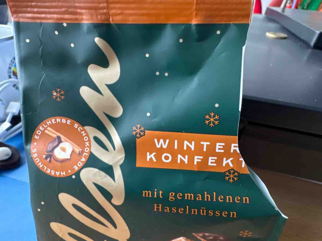 Winterkonfekt, mit gemahlenen Haselnüssen von nhover905 | Hochgeladen von: nhover905