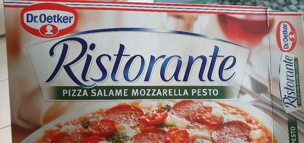 Pizza Salame Mozarella Pesto, Ristorante von Simsala | Hochgeladen von: Simsala