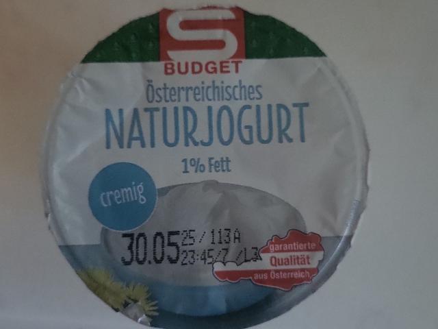 Naturjogurt, 1% Fett by zluke | Uploaded by: zluke Naturjogurt, 1% Fett by zluke | Uploaded by: zluke