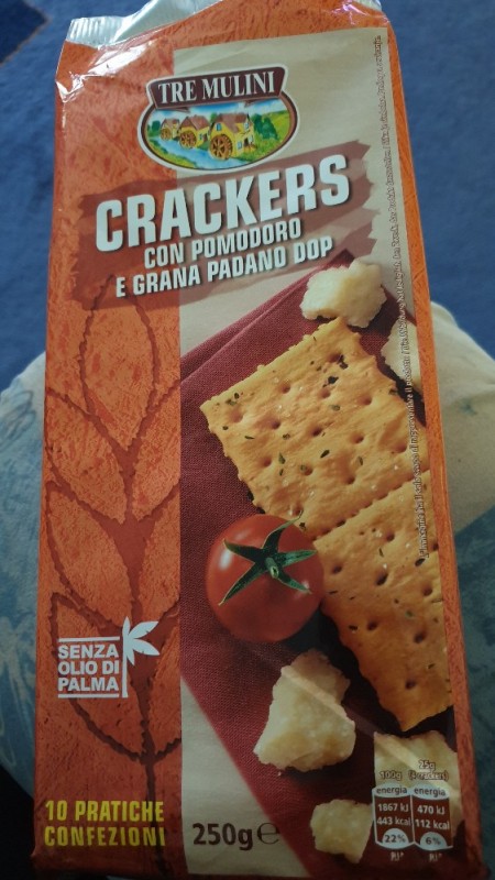 Crackers, con pomodoro e grana padano von Noulaki | Hochgeladen von: Noulaki